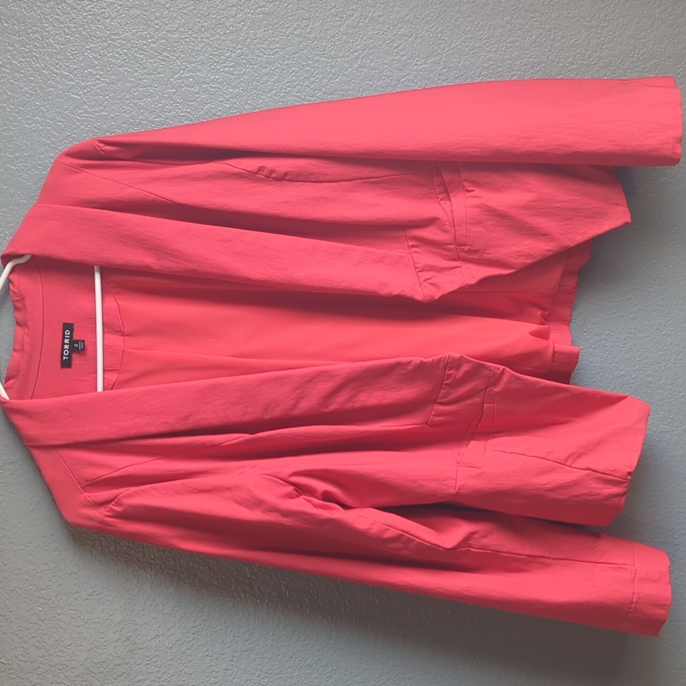 Torrid Cut Away Blazer 2 Salmon Red Pink